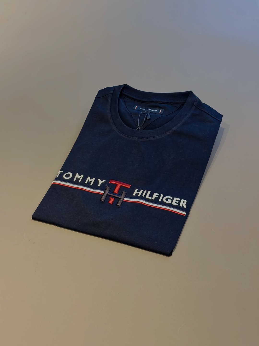 T-SHIRT TH
